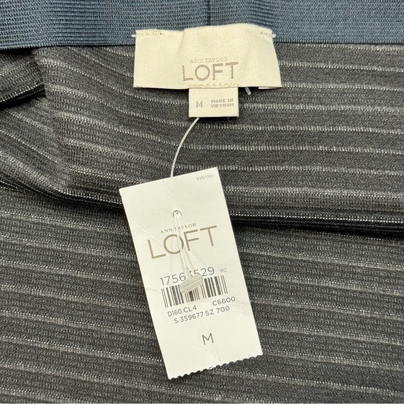 NWT Loft Black & White Striped Knit Skirt size Medium - Picture 6 of 7